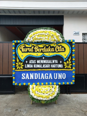Papan Bunga Duka di Delang